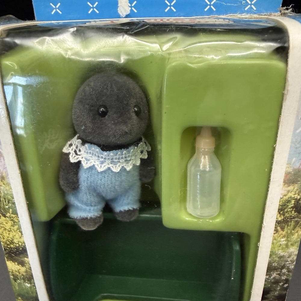 Vintage Sylvanian Families McBurrows Mole Baby Monty/Mo NIB - Picture 2 of 11